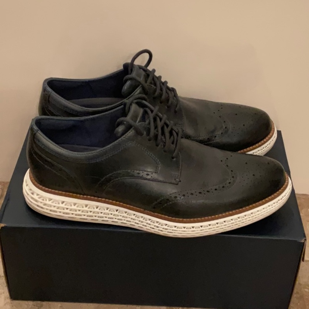 Cole Haan Blue/White Original Grand 2.0 Oxford Shoes w/ Brogue Detailing